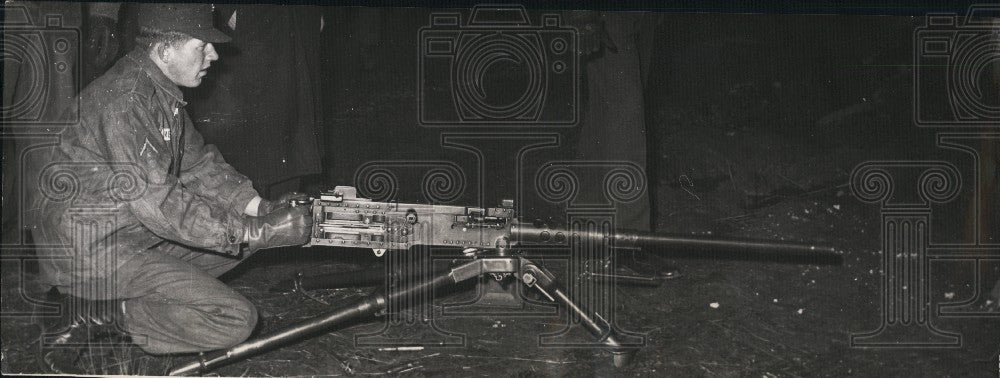 1954 Press Photo Heavy Machine Gun - Historic Images
