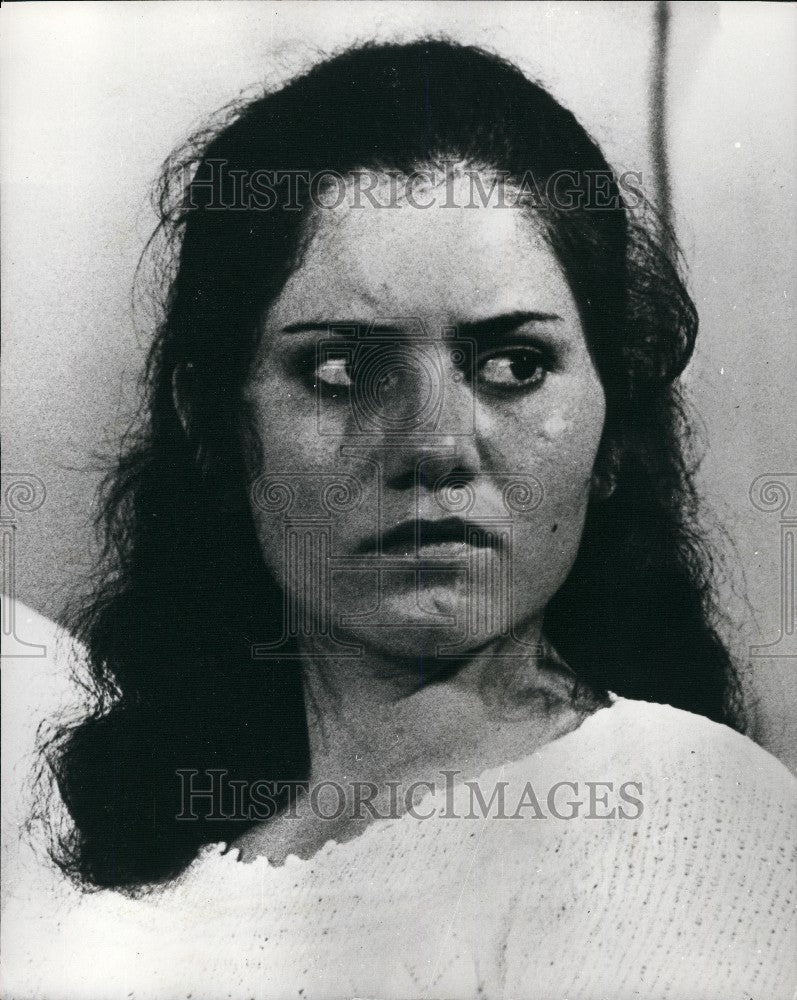 1971 Press Photo Therese Halassehmguily of skyjacking - Historic Images