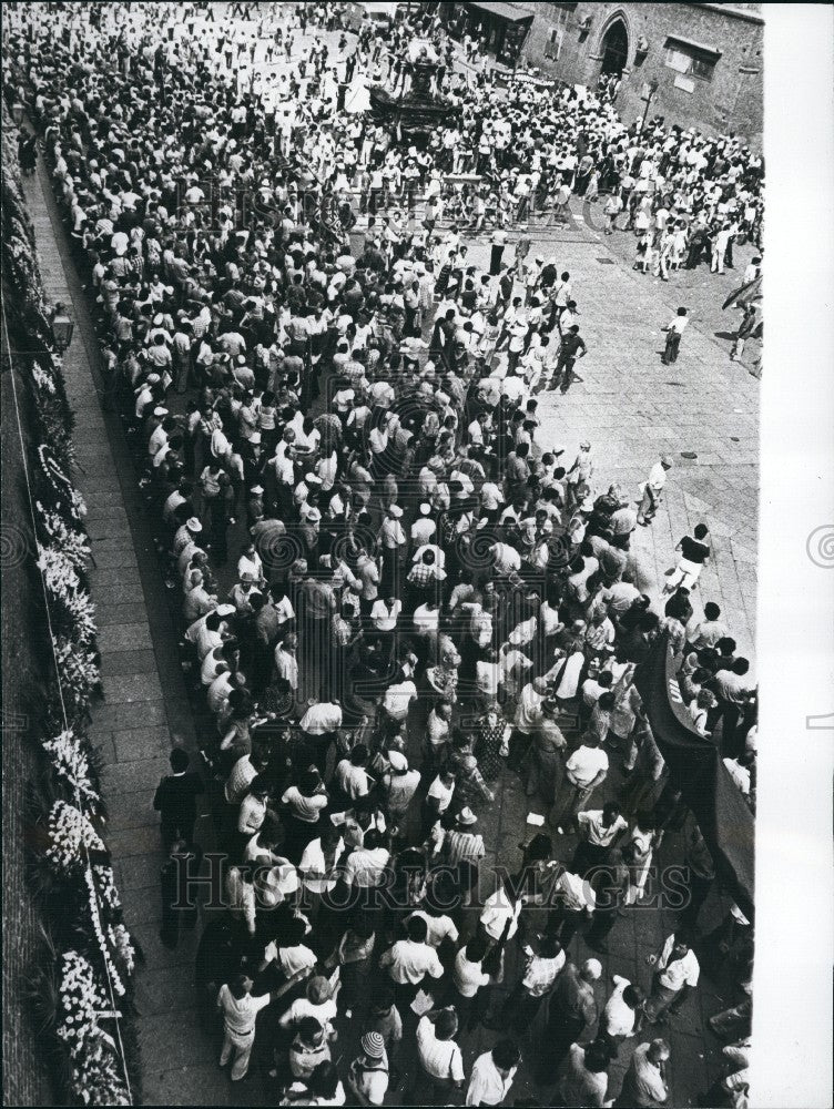 1980 Press Photo Funeral Of Some Of The Victims In The Bologna Bomb Outrage - Historic Images