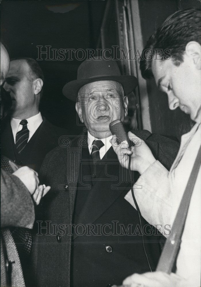 1957, M. Edouard Daladier Leaving the Ministry of Public Works - Historic Images