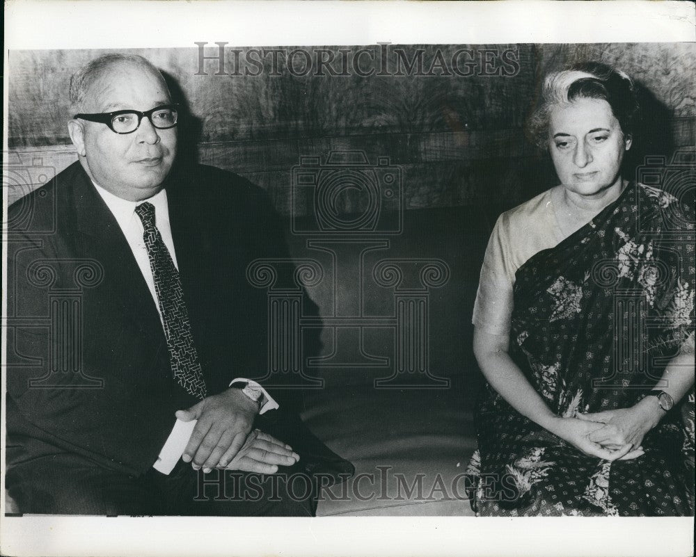 1973 Egypt's foreign minister calls on Mrs.Gandhi  - Historic Images