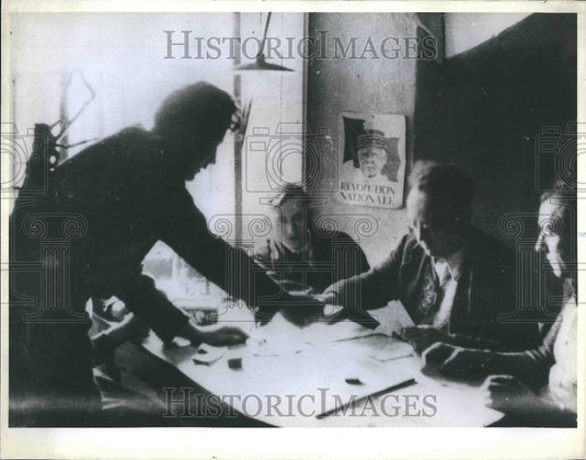 Press Photo Fighting for Freedom of France - Historic Images