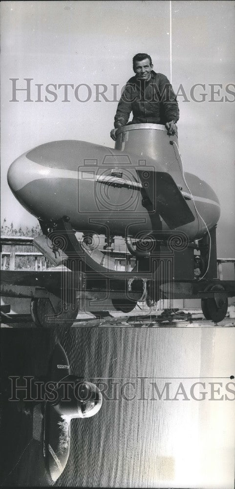 1963 Press Photo Mini-Submarine - KSG16839-Historic Images