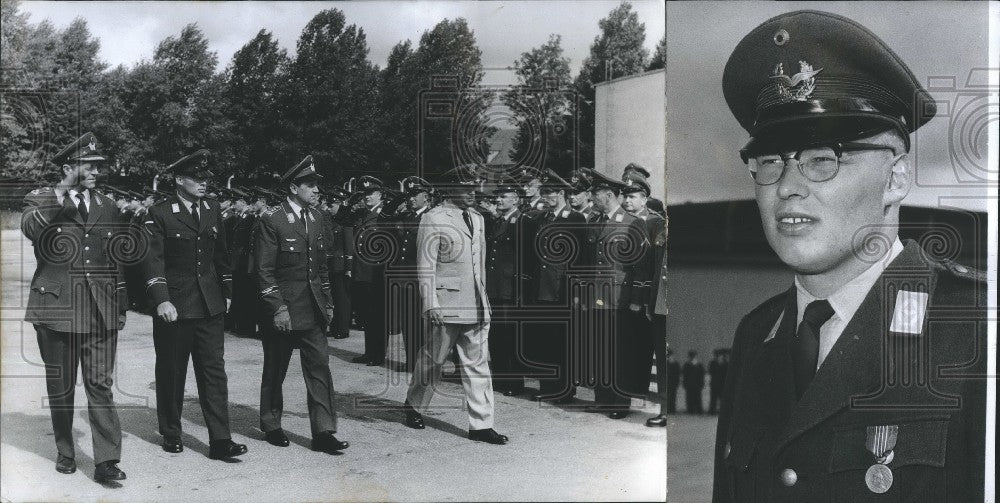 1958 Press Photo German Lance Corporal Helmut Fischer Medal of Freedom - Historic Images