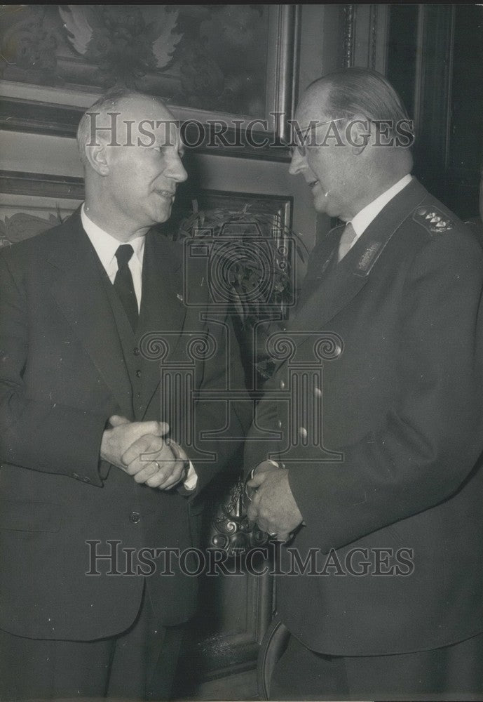 1956 Parodi Talks with Spendel at NATO Reception - Historic Images