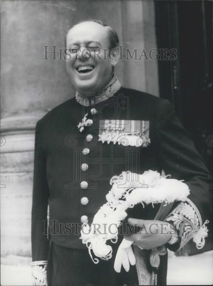 1968 Press Photo Sir Christopher Soames Received in France - KSK01569 - Historic Images