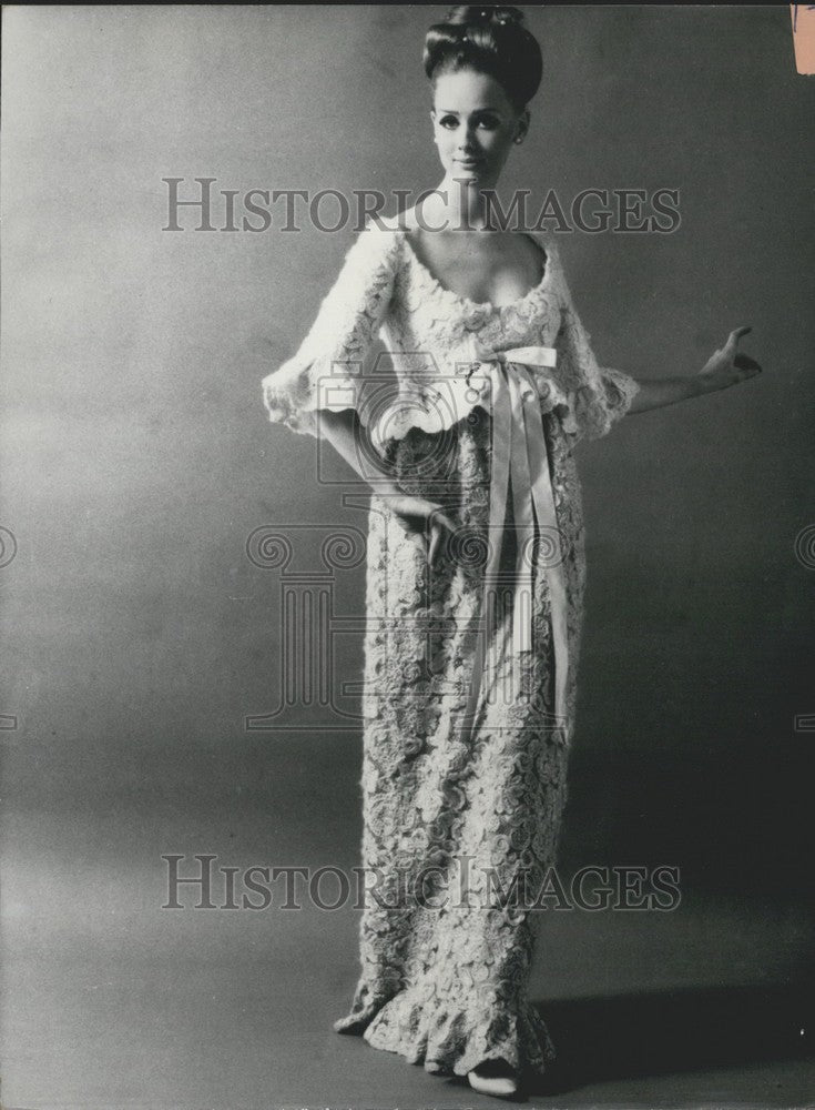 1964 Press Photo Lanvin Christmas Eve Gown - KSK02217-Historic Images