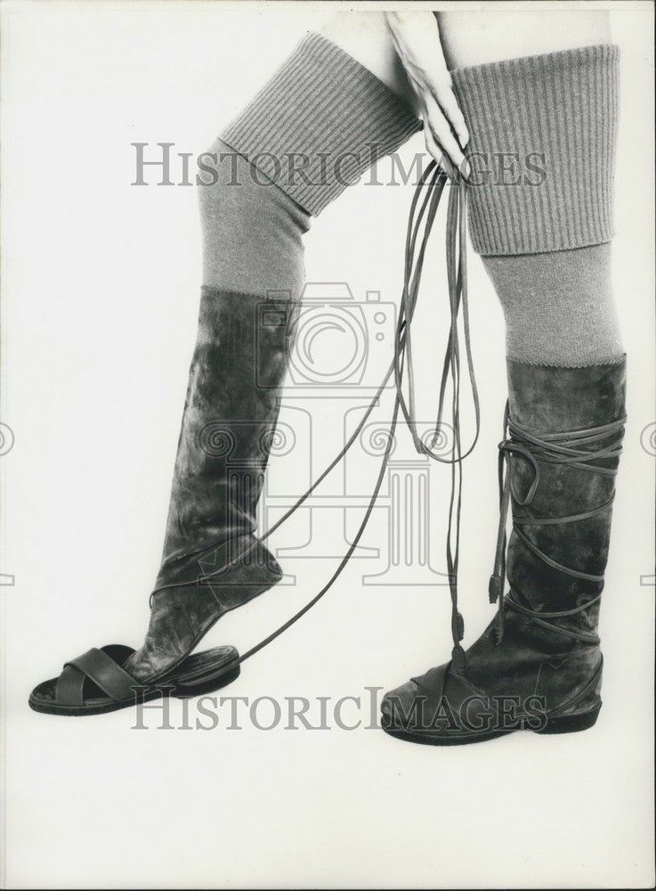 1978, Boot Sandals - KSK02255 - Historic Images