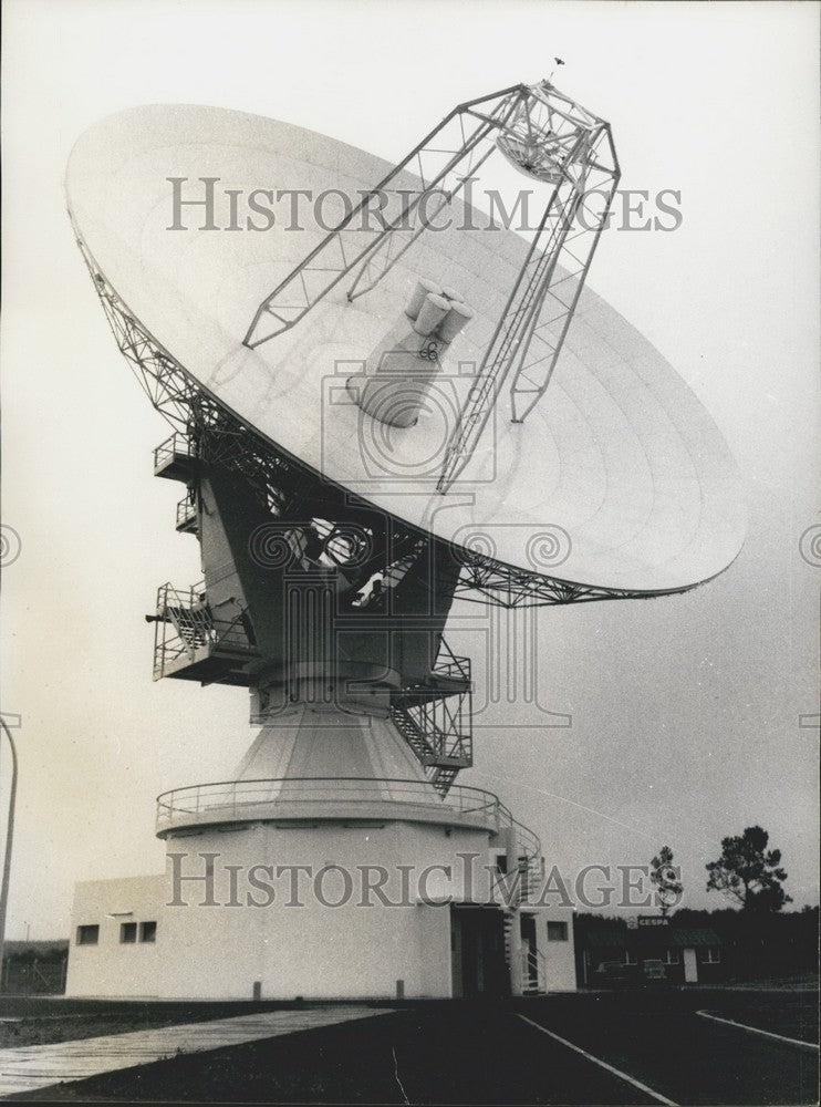 1969, Second Giant Antenna in Pleumeur-Bodou - KSK02949 - Historic Images