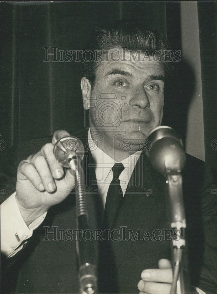 1968 Press Photo Jacques Duhamel Press Conference - KSK03233 - Historic Images