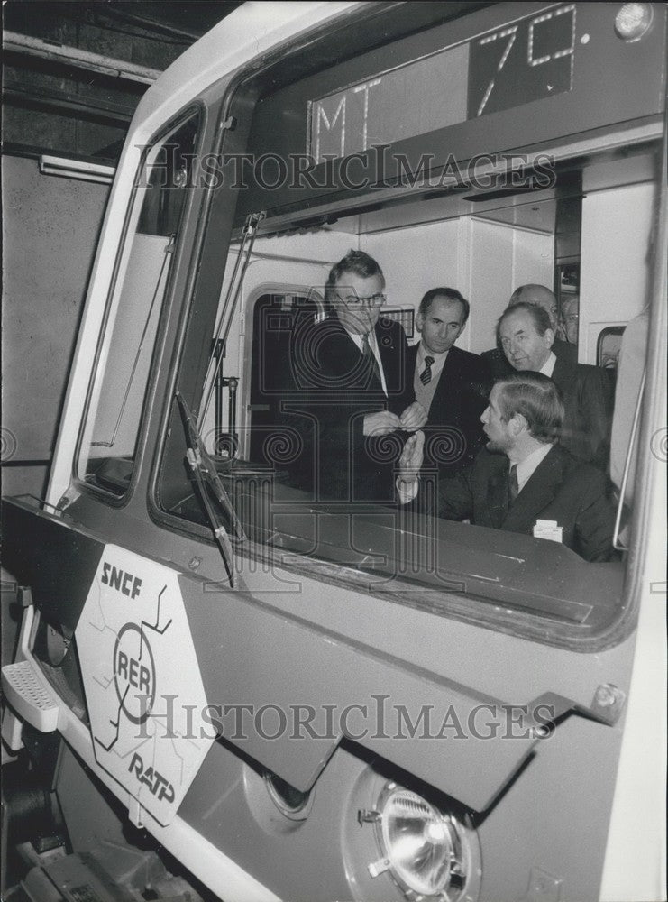 1981, Pierre Mauroy Inaugurates RATP-SNCF Network - KSK03533 - Historic Images