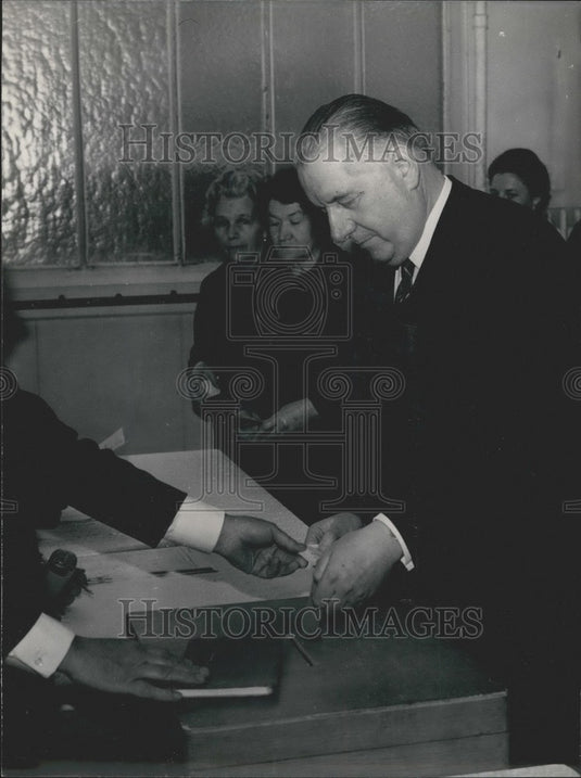 1969, Alain Poher - KSK03959 - Historic Images