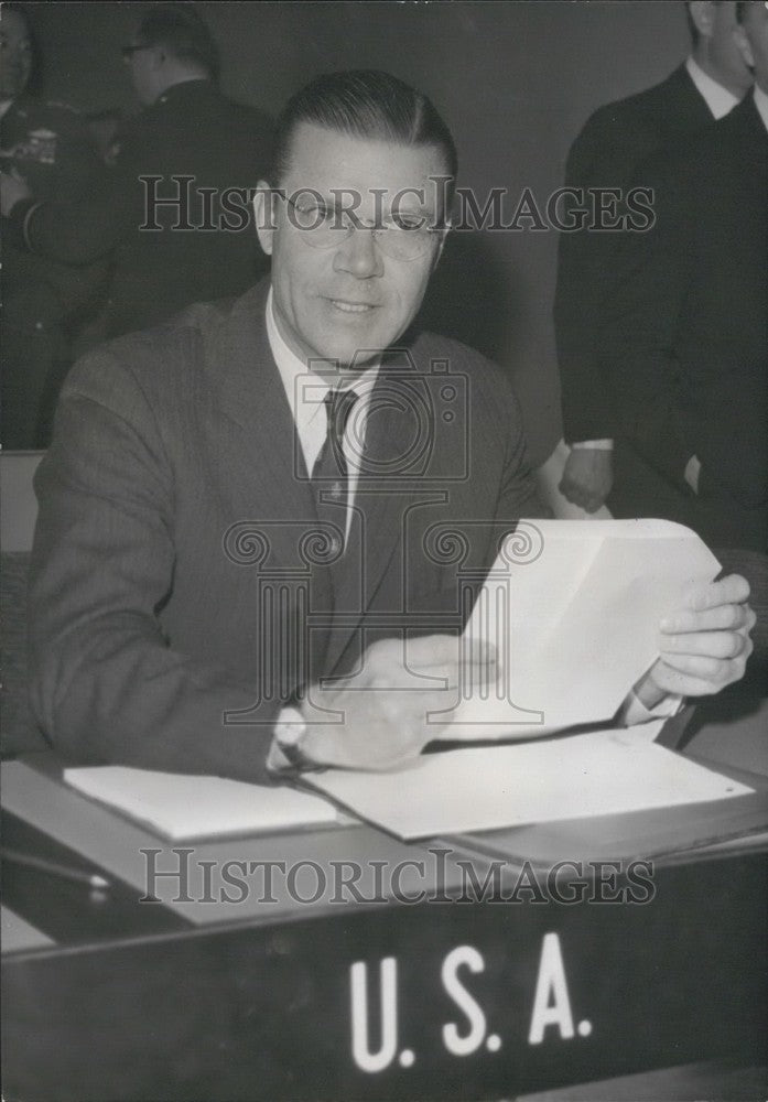 1965 Press Photo Robert McNamara Attends NATO Council Meeting - KSK04367-Historic Images