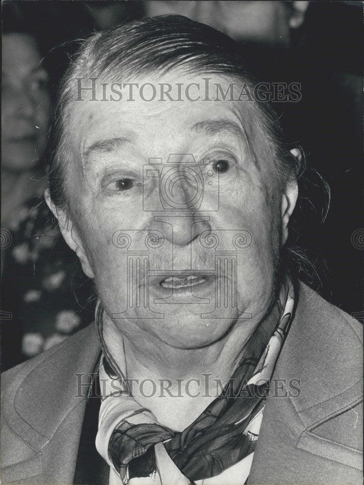 1974 Press Photo Pauline Carton Celebrates Birthday - KSK04995-Historic Images