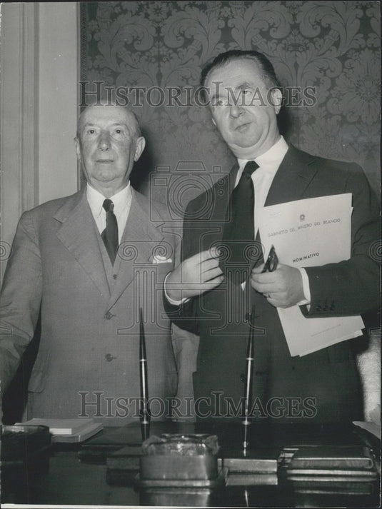1953 Press Photo Prof. Costantino Bresciani Turroni and Prime Minister Pella - Historic Images
