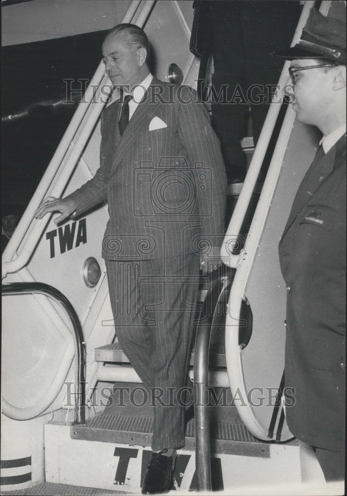 1956 Gaetano Martino Arrives for North Atlantic Council Meeting - Historic Images