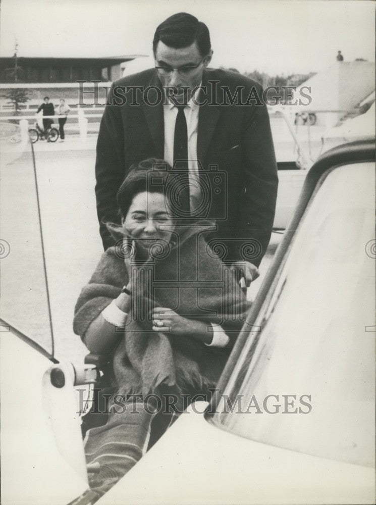 1968, Michele Renard and Her Fiancee - KSK05831 - Historic Images