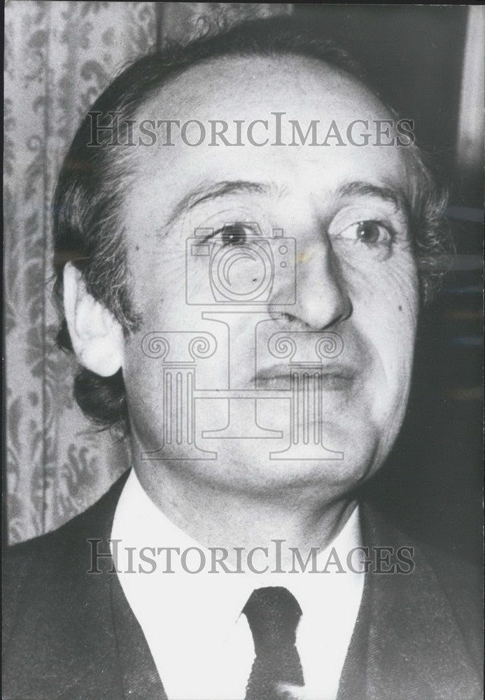 1975, Secretary of Agriculture Jean Francois Deniau - KSK05975 - Historic Images