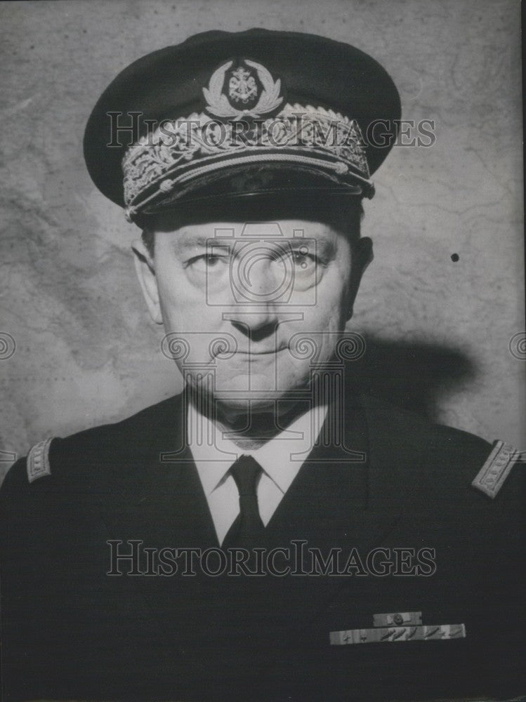 1971 Press Photo Portrait of Chief of Staff of the French Navy Marc de Joybert-Historic Images