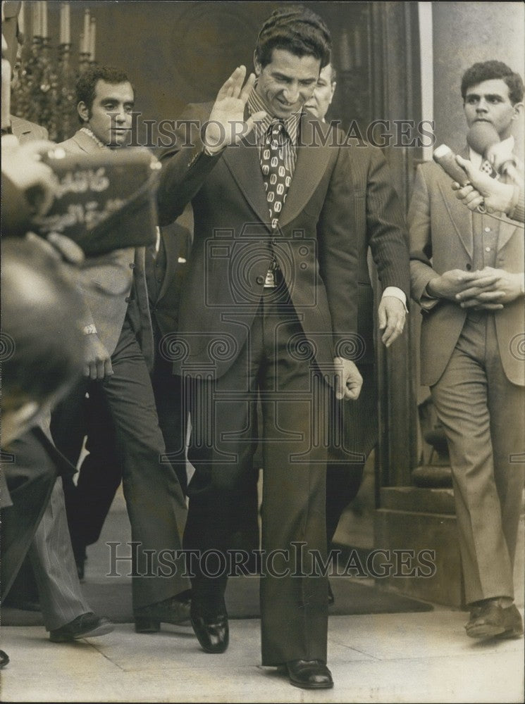1974 Press Photo Libya's Prime Minister Jalloud Leaving Elysee Palace - Historic Images