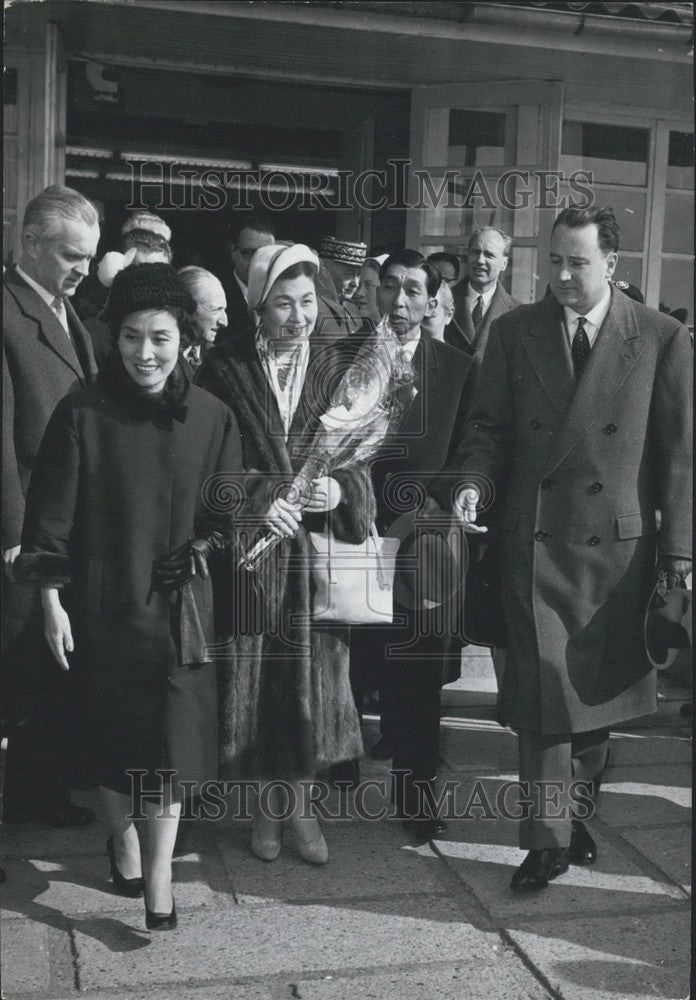 1958 Press Photo Prince and Princess Takamatsu Visit Paris - KSK06555-Historic Images