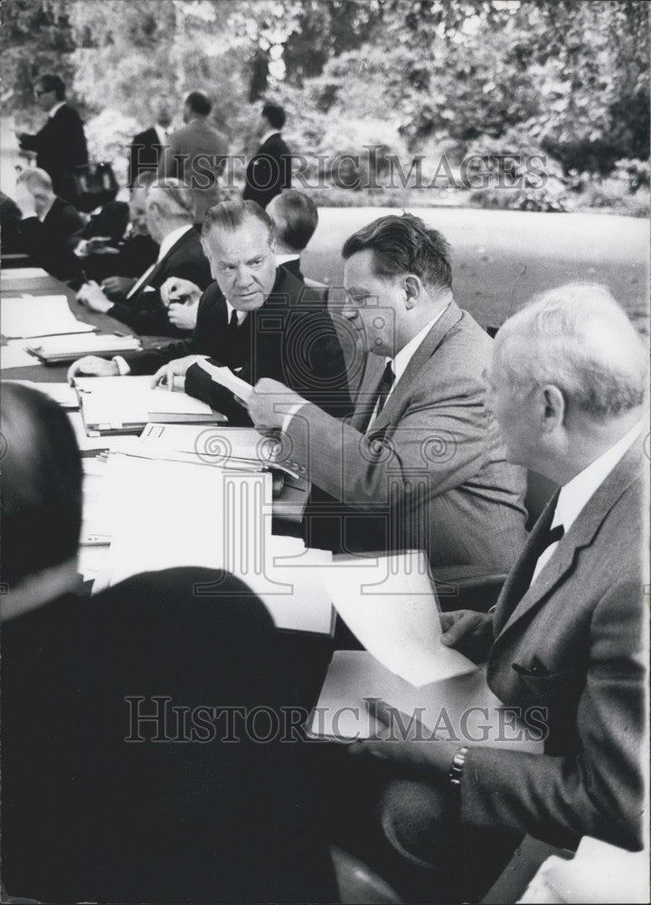 1967 Press Photo German cabinet meeting in Schaumburg Palace - with Franz Strauß - Historic Images