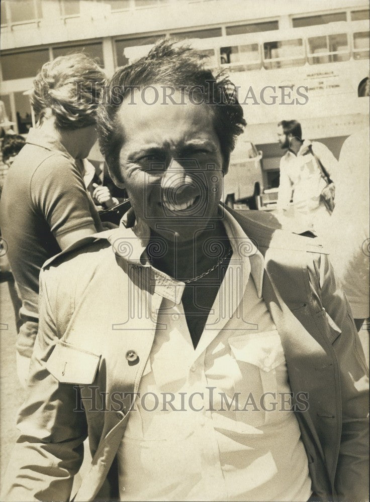 1978 Former Teen Idol Paul Anka at Nice Airport  - Historic Images