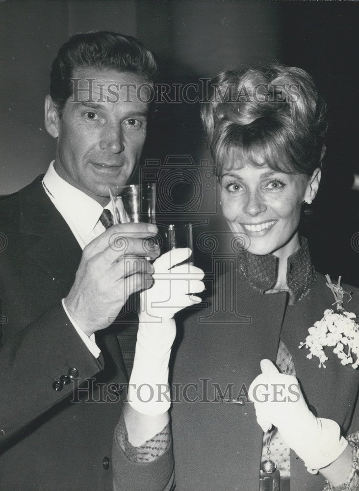 1962, Actress Dany Robin &amp; Husband Actor Georges Marchal - KSK07209 - Historic Images