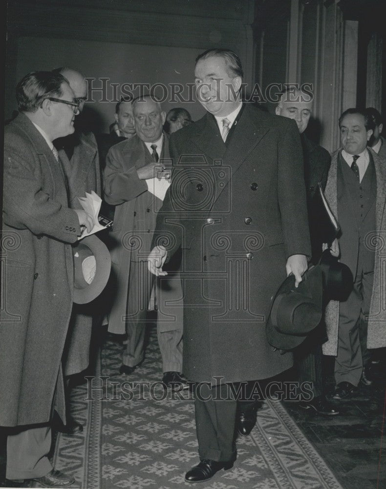 1954 Press Photo President Pella after the Resignation of his Cabinet Head - Historic Images