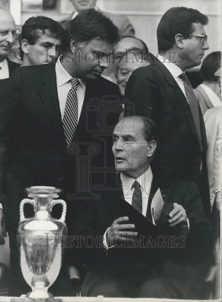 1984, President Mitterand and Spain's Prime Minister Felipe Gonzales - Historic Images