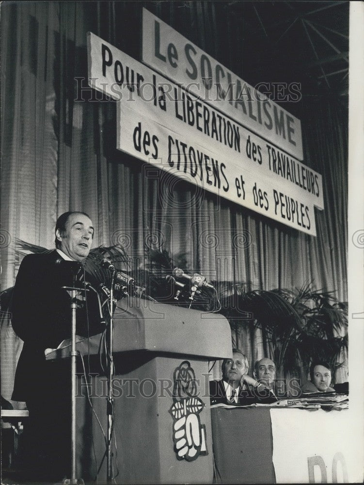 Press Photo Francois Mitterand at a Socialist Party Rally - Historic Images