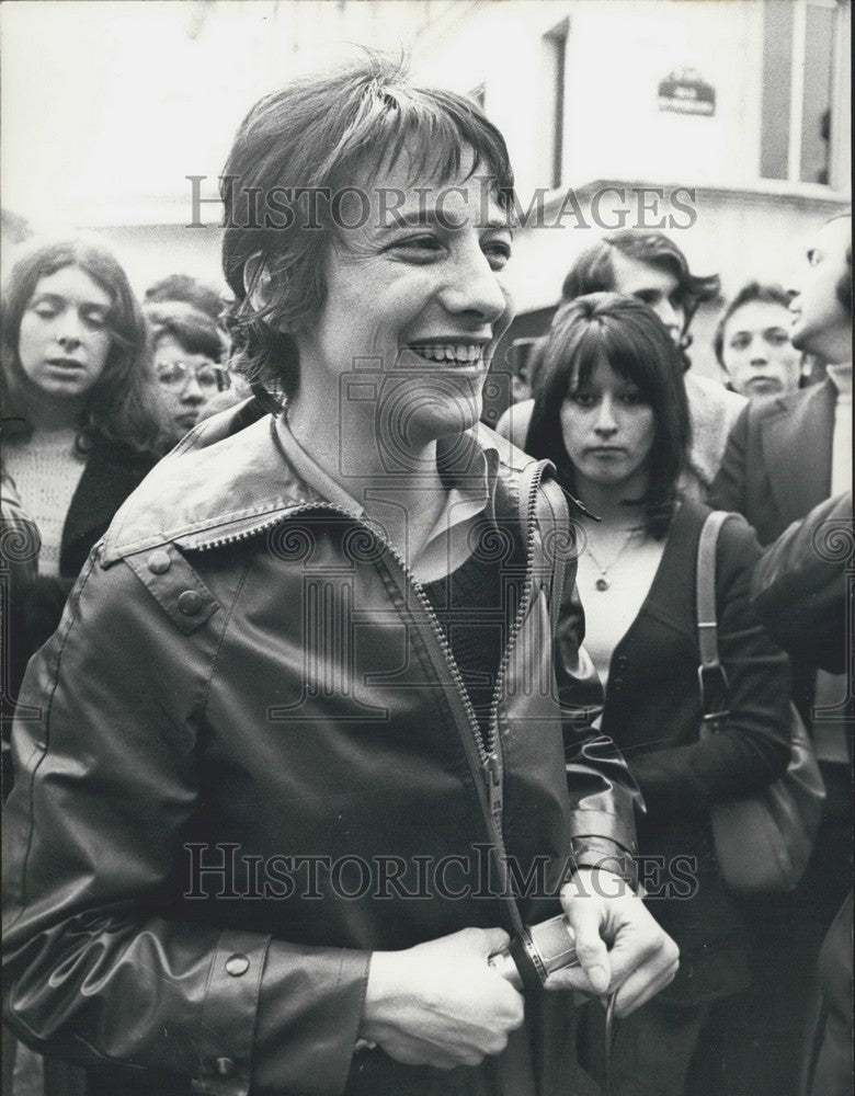 1974 Press Photo Trotskyist Candidate Arlette Laguiller Speaking at a Meeting-Historic Images