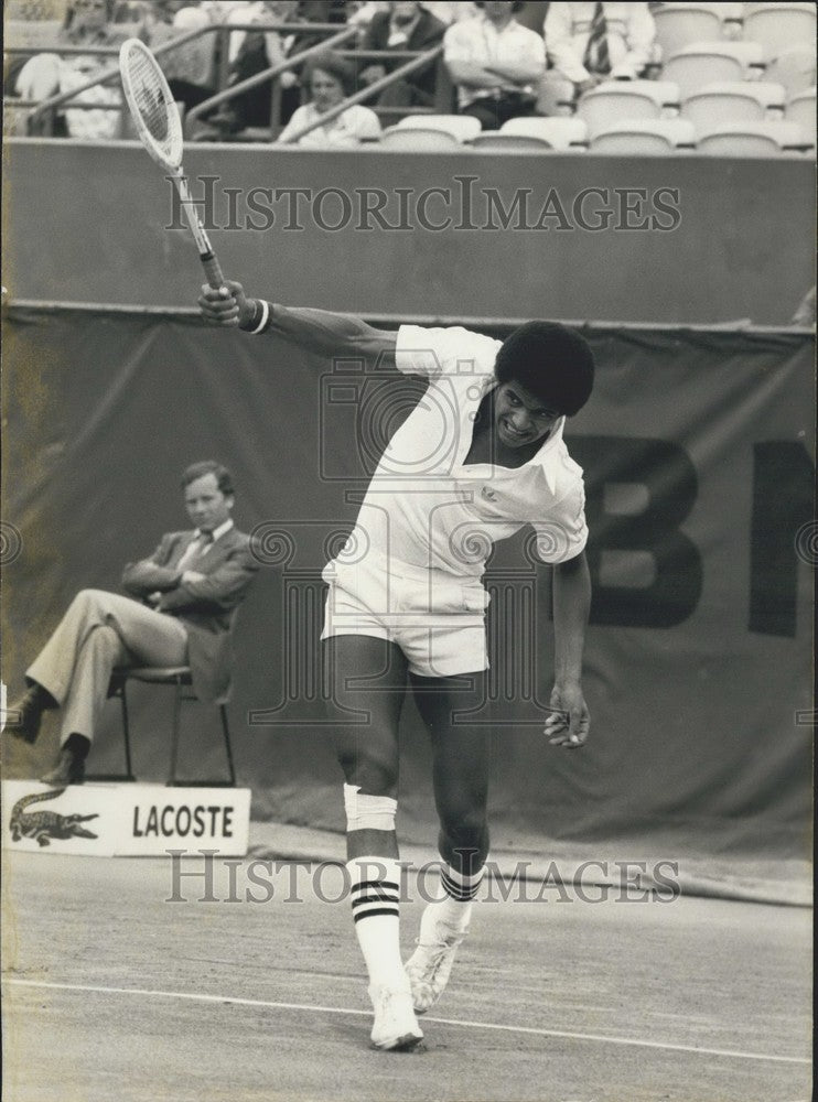 1979 Press Photo Yannick Noah Playing at the French Open - Historic Images