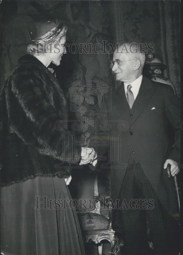 1953 Press Photo Ambassador Clare Boothe Luce with President Einaudi-Historic Images