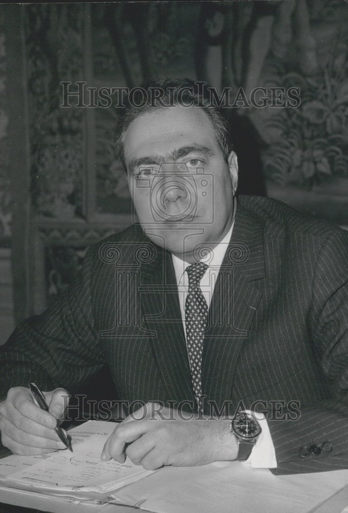 1967 Press Photo Minister of Public Works and Housing Francois Ortoli - Historic Images