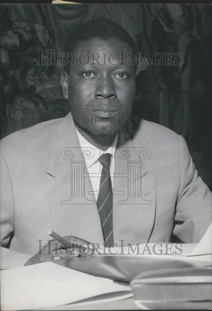 1960 Press Photo Mali's Representative in Paris Abdoulaye Maiga - Historic Images