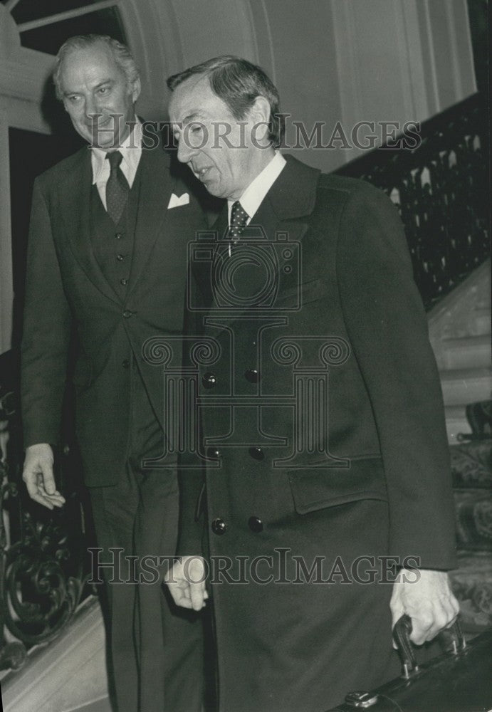 1980, Foreign Minister Warren Christopher and U.S. Ambassador Hartman - Historic Images