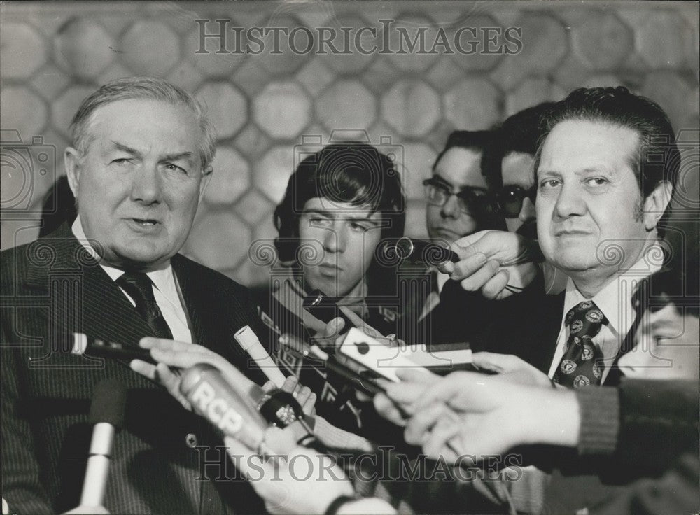 Press Photo James Callaghan Meets With Mario Soares in Portugal-Historic Images