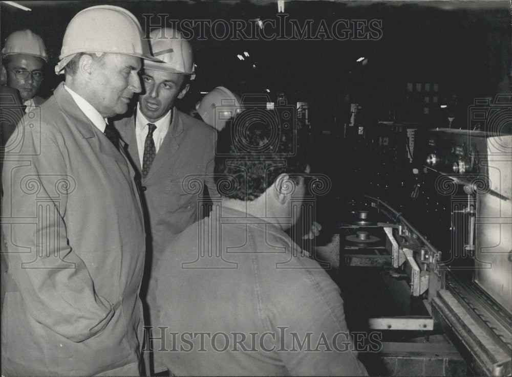 1983 Mitterand's Surprise Visit to Boussois-Souchon-Neuvesel Factory - Historic Images