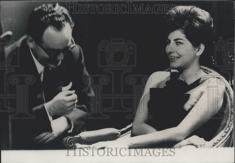 1963 Press Photo Princess Soraya with Producer Dino de Laurentiis-Historic Images