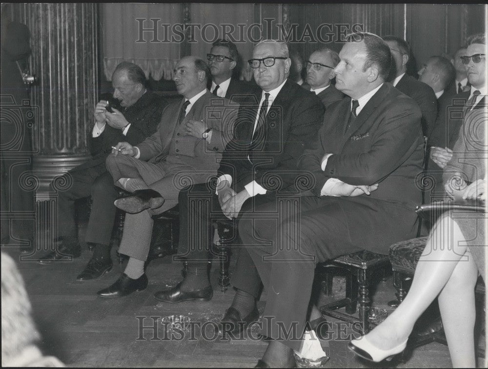 1967 Press Photo Francois Mitterand&#39;s Press Conference - Historic Images