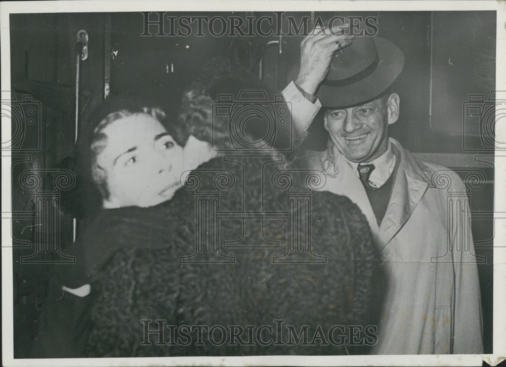 1951 Press Photo Danish royal couple vacation in Italy. - KSK09849-Historic Images