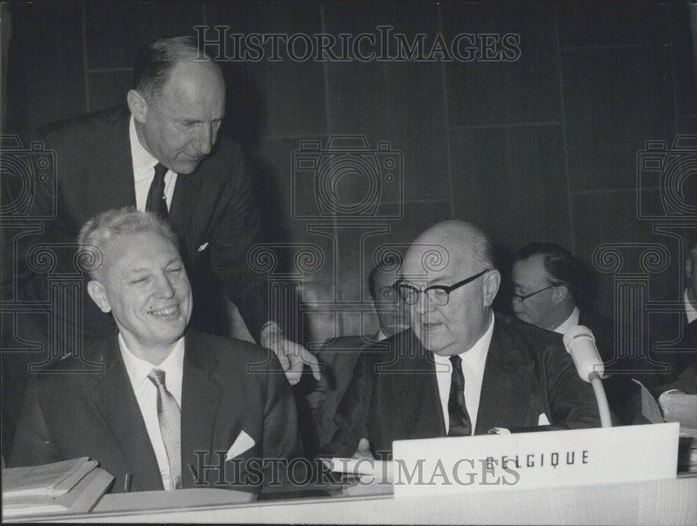 1964, Foreign Ministers Luns, Fayat, and Spaak at Meeting in Paris - Historic Images