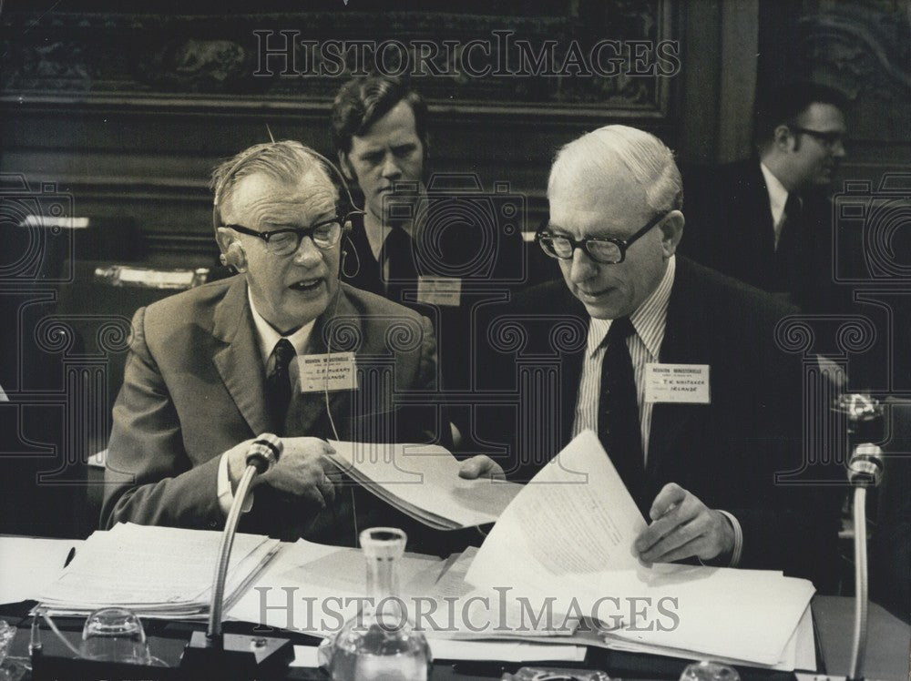 1973, Irish Bank President T. Whitaker and Finance Minister S. Murray - Historic Images