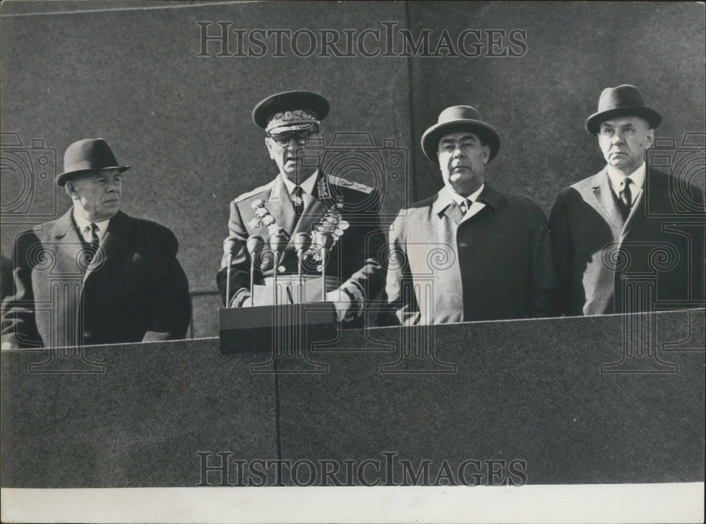 1968 Podgorny, Grechko, Leonid Brejnev, Alexis Kossyguine, Moscow - Historic Images