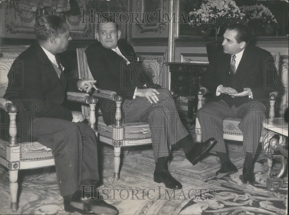 1955 Press Photo Monnerville, Mendes-France, and President Coty at the Elysee - Historic Images