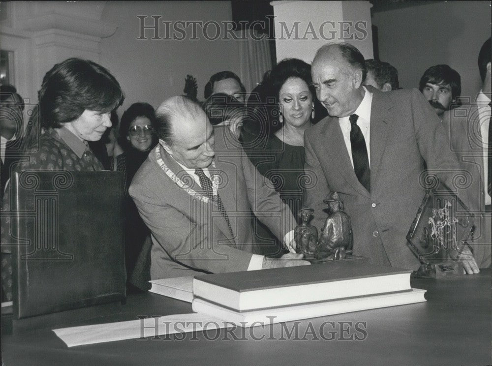 1981, French President Mitterand and Mexican President Lopez Portillo - Historic Images
