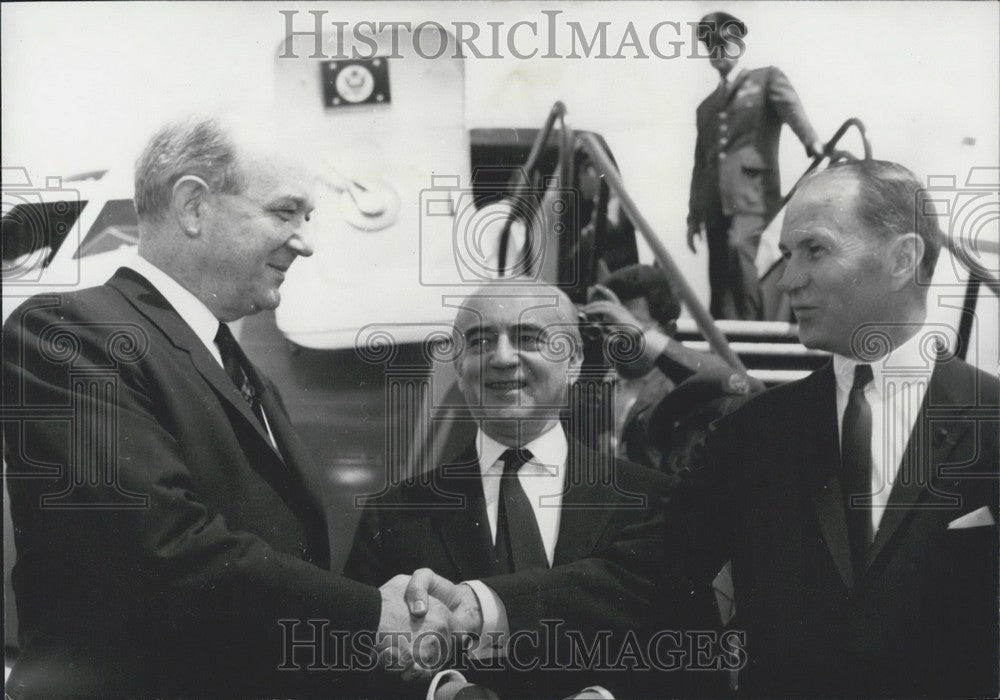 1962, Dean Rusk Welcomed by Ambassadors Gavin and Herve Alphand - Historic Images