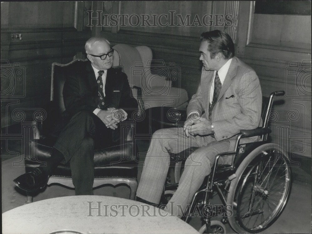 1975, US Ambassador Paris George Wallace & US Ambassador Kenneth Rush - Historic Images