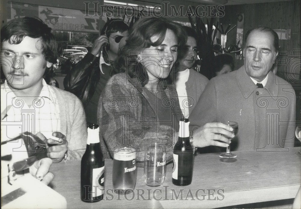 1975 Press Photo Edith Cresson with Socialist Leader Francois Mitterand-Historic Images